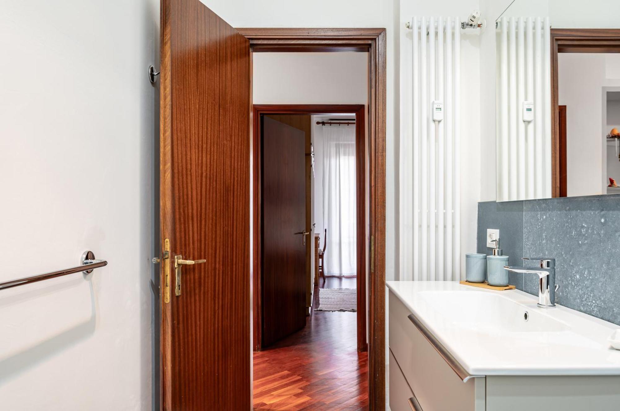 Visarno & University Roomy Flat X6 With Parking Florença Exterior foto